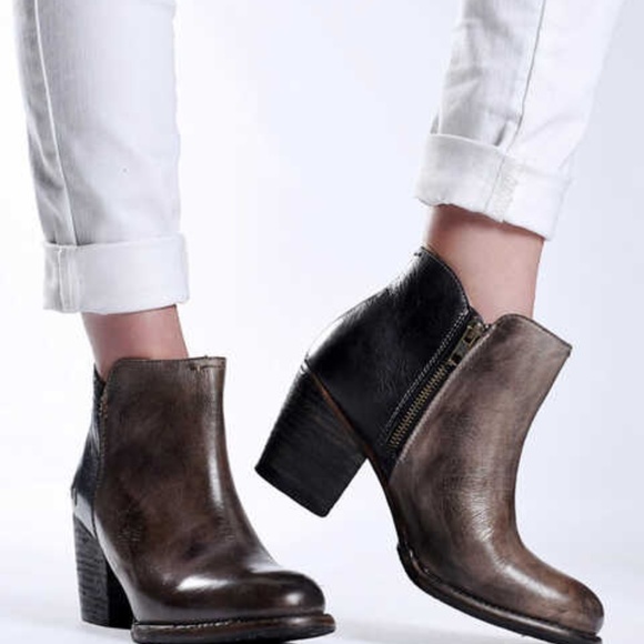 BED/STU NYC Hand Made Yell Black Leather Distressed Stack Heel Ankle Boots 6.5 - Picture 2 of 8